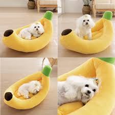 Legowisko dla kota i psa w kształcie banana